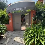 Romana Сен-Тропе