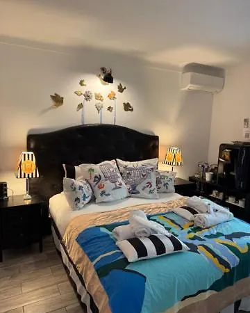 Bed & Breakfast Romana 4*