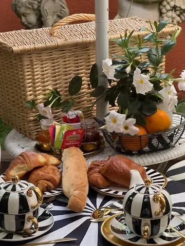 Bed & Breakfast Romana 4*